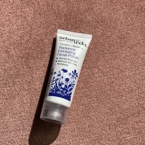 🍡Urban Veda Radiance Exfoliating polish